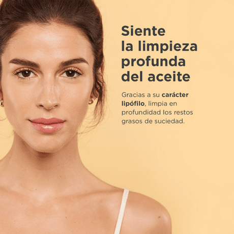 Isdinceutics Essential Cleansing 200 ml.