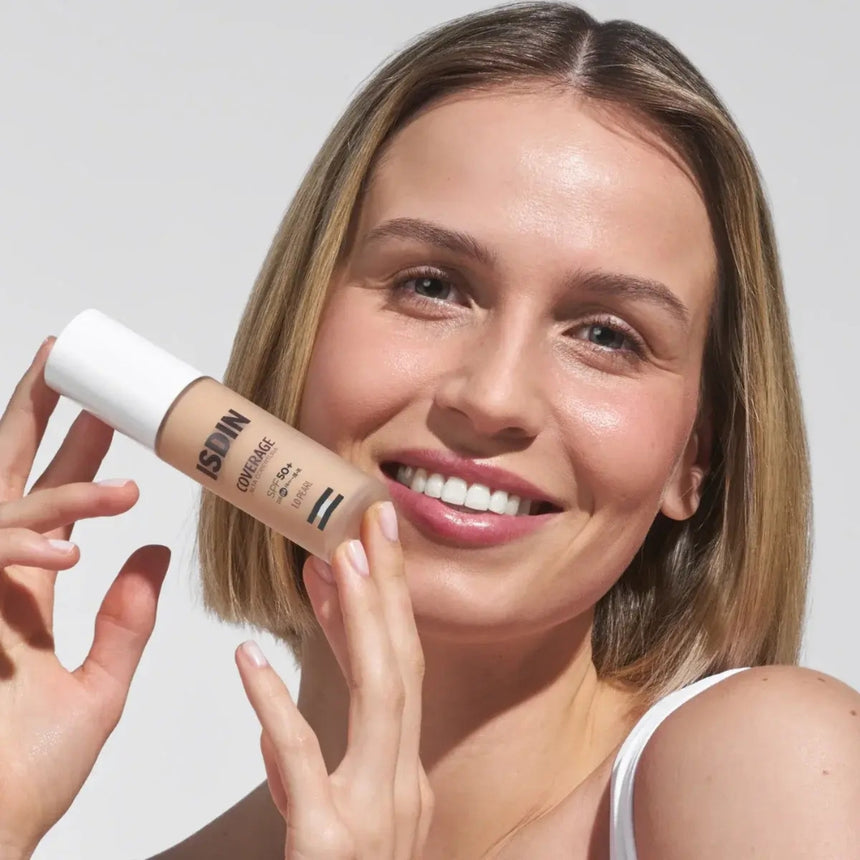 Base de maquillaje ISDIN Coverage SPF 50+ Pearl 30 g