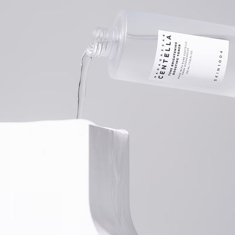 Tónico SKIN1004 Madagascar Centella Tone Brightening Boosting Toner 210 ml