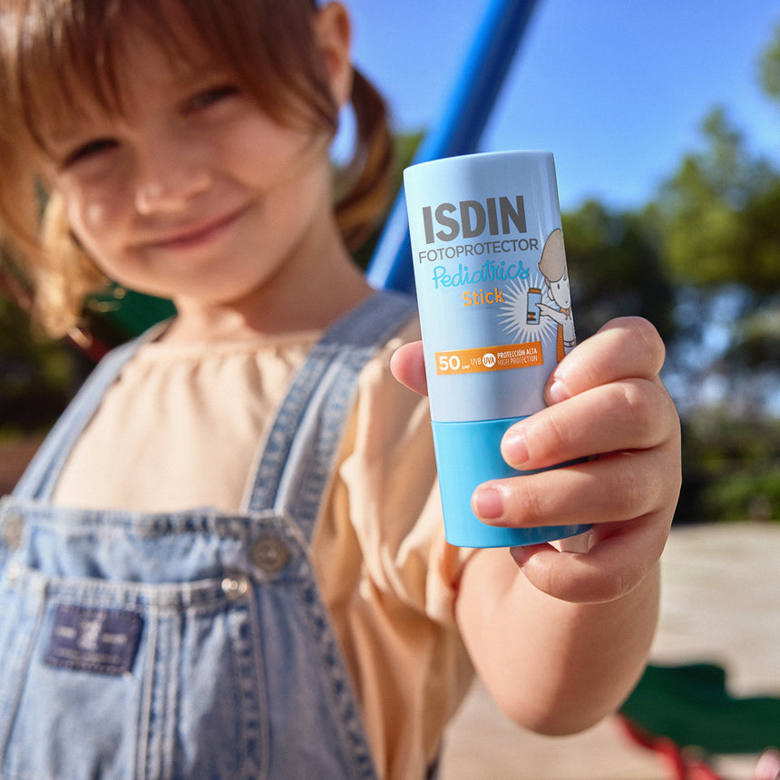 Fotoprotector Facial Isdin Pediatrics Stick SPF 50 para Niños y Bebés 20 g